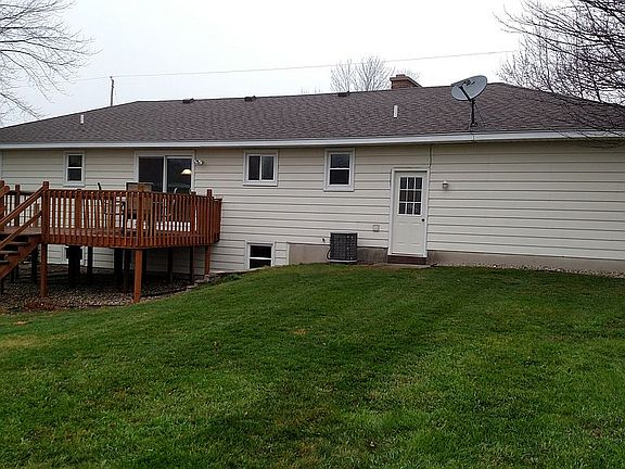 4th image of 4814 Baldwin St