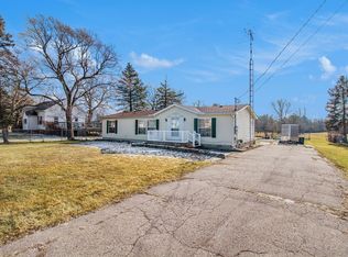 6299 Bristol Rd, Swartz Creek, MI 48473