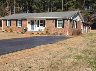 114 Bennett Rd, Coats, NC 27521