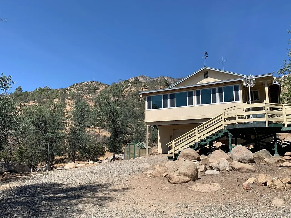 483 Rio Vista Dr