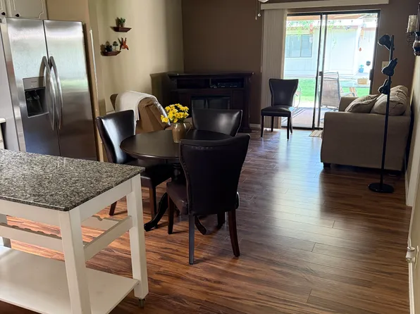 2064 S Farnsworth Dr Unit 25, Mesa, AZ 85209