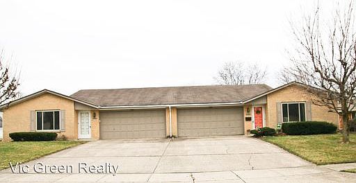 2nd image of 3580 Village Green Dr