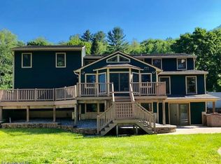 182 S Mountain Rd, Pittsfield, MA 01201