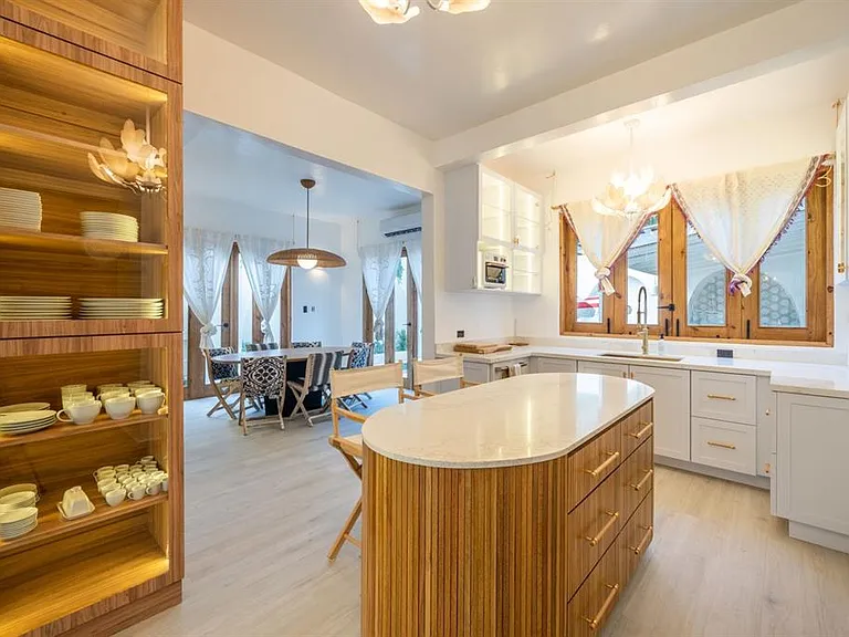 1507 Mirsonia Mir Bay #MIR — Photo 6