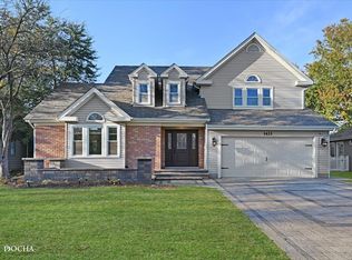1433 Ambleside Cir, Naperville, IL 60540