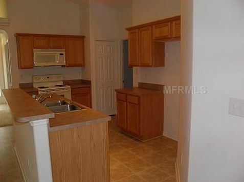 4th image of 16717 Fresh Meadow Dr