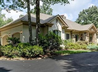 4 Grouse Dr, Landrum, SC 29356