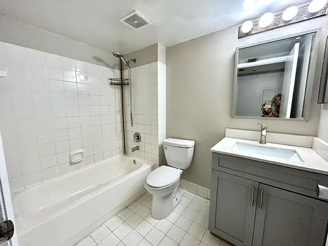 741 N Pine Island Rd #303 — Photo 16