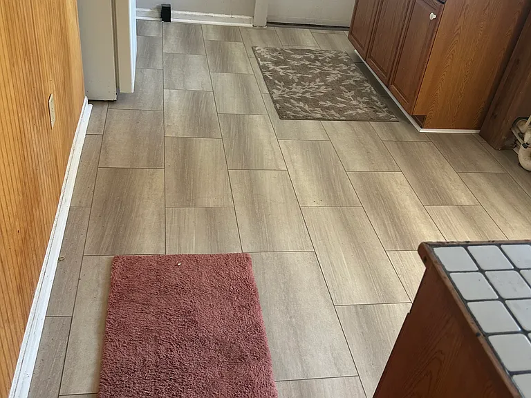 803 Maupin Ave — Photo 4