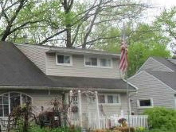 3rd image of 3020 13th St