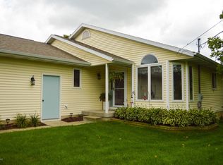 170 10 Mile Rd NW, Sparta, MI 49345