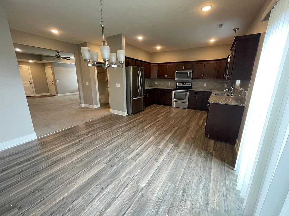 1st image of 7908 S 39th St #7908