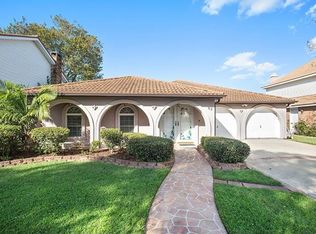 62 Granada Dr, Kenner, LA 70065