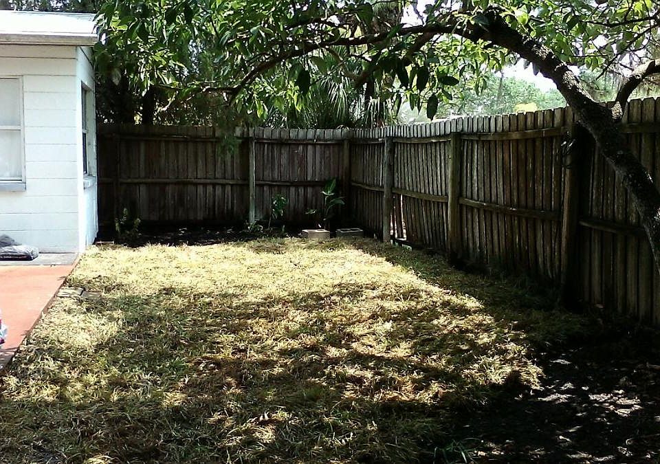PRIVACY FENCE
