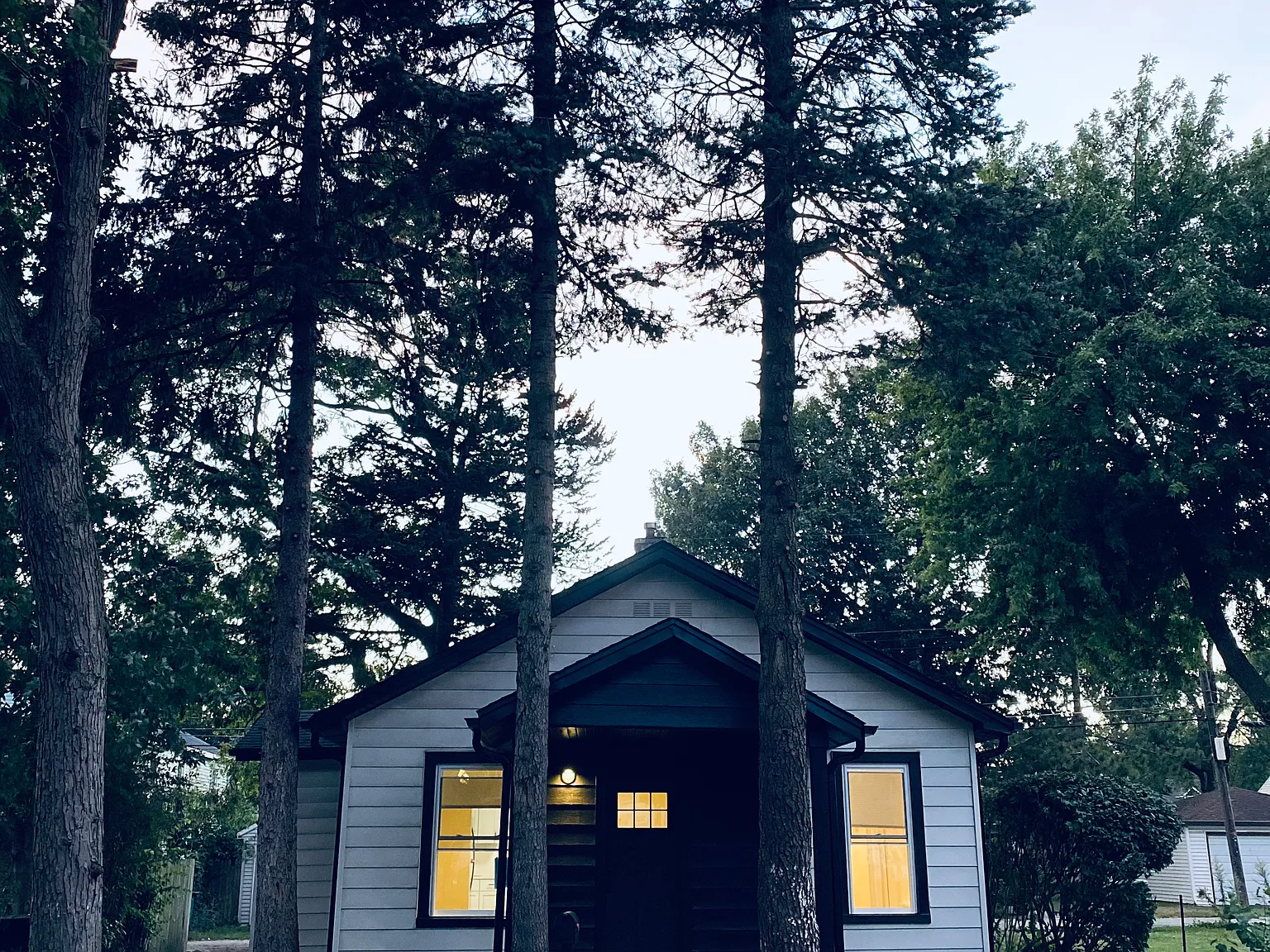 2 bed, 700 sqft, $1,650 — Photo 1