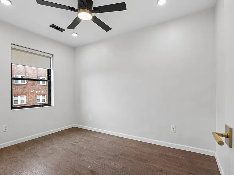 5 Del Lin Dr #202 — Photo 15