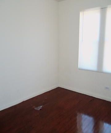 5th image of 7041 S Wentworth Ave APT 3B
