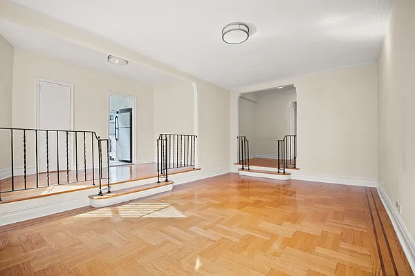 Rented by Compass | media 3