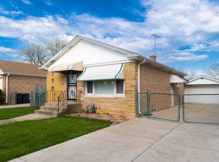 9109 New England Ave, Morton Grove, IL