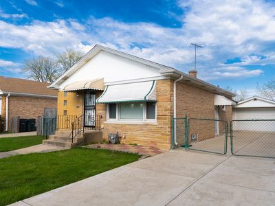 9109 New England Ave, Morton Grove, IL, 60053