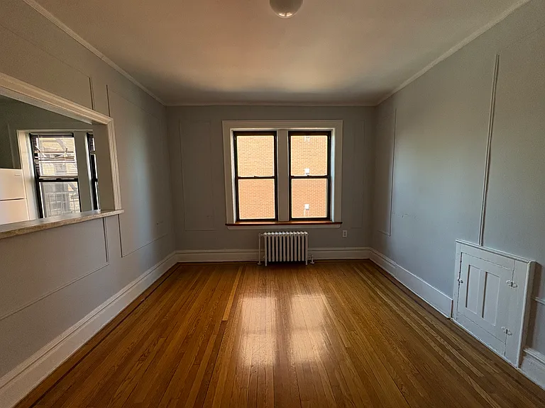 583 MT. Prospect Gardens — Photo 11