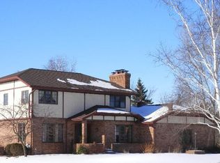951 N Jones Rd, Essexville, MI