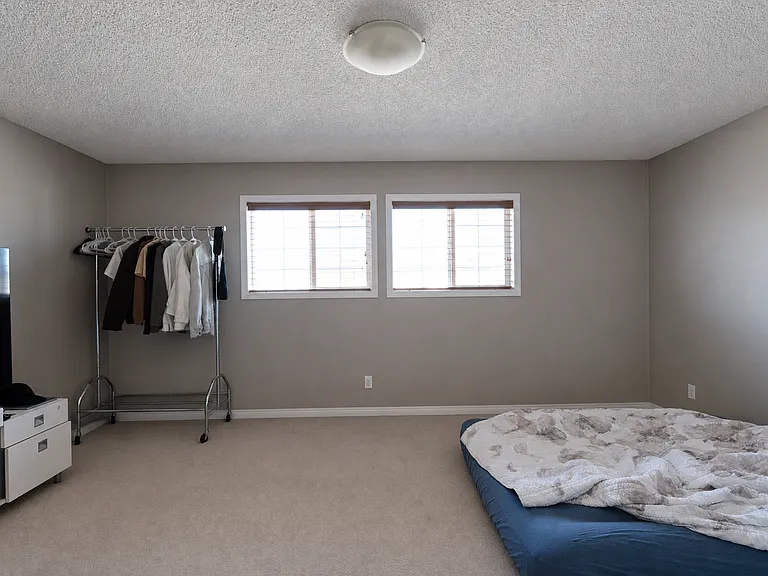 149 Cougar Plateau Way SW — Photo 6