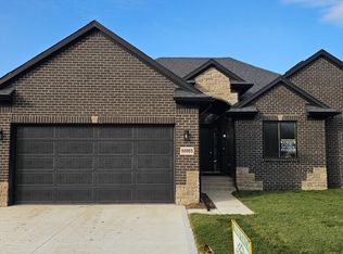 50965 Remar Farms Dr, Macomb, MI 48042