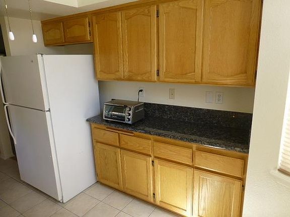 4th image of 11682 Juniper Dr