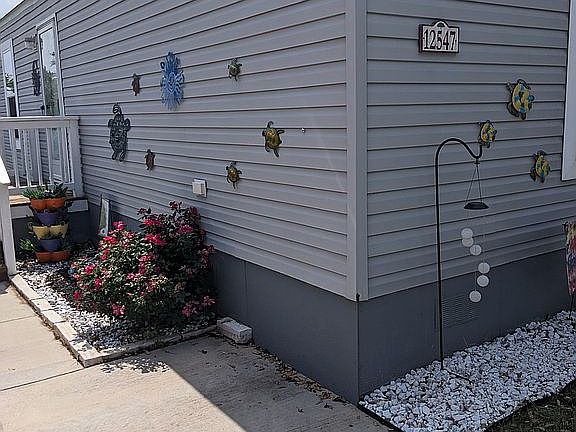 2nd image of 12547 Claremont Cir