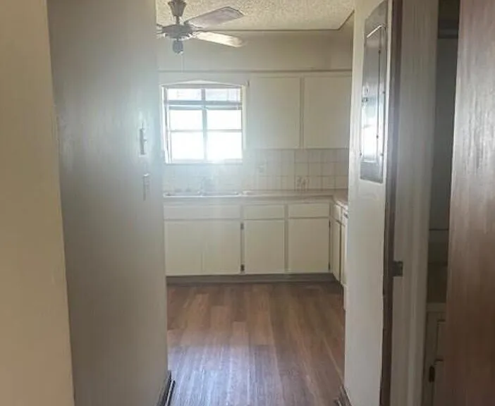 5922 Thomas St — Photo 10