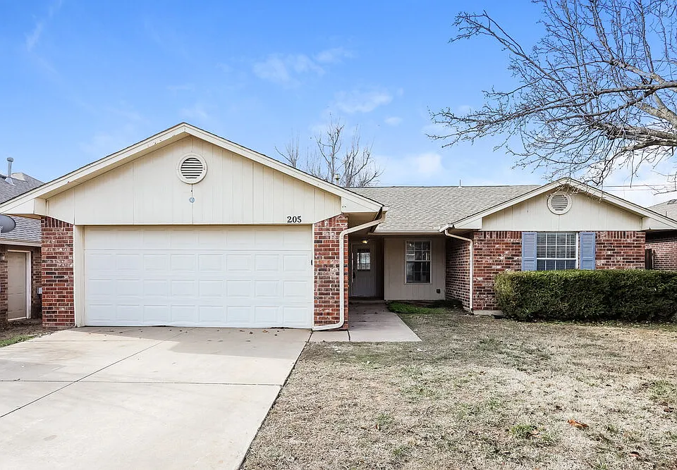 205 Bradgate Dr