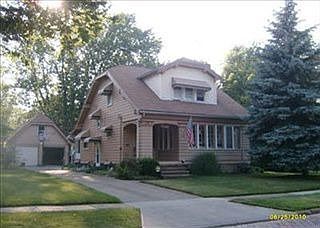 1st image of 1060 E 176th St