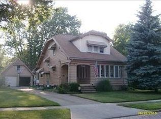 1060 E 176th St, Cleveland, OH