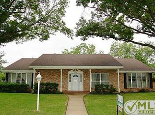 5708 Silver Lake Dr, Haltom City, TX 76117