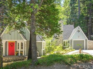 215 Arrow Wood Dr, Lake Arrowhead, CA 92352