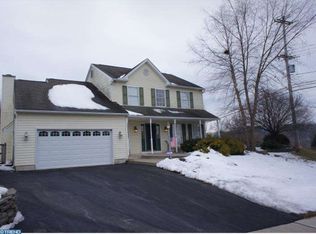 201 N Haverfield Dr, Spring City, PA 19475