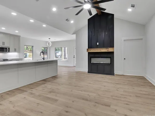 159 Bledsoe Cir, Hot Springs National Park, AR 71913