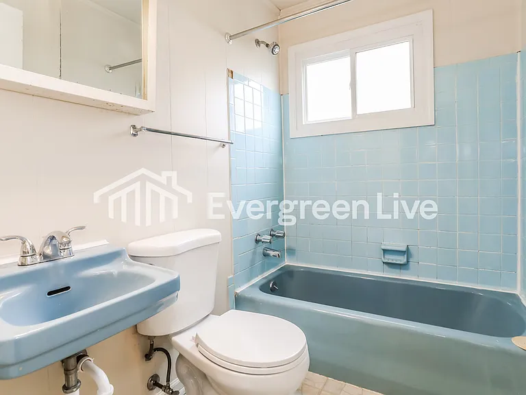 2534 Adams Rd — Photo 9