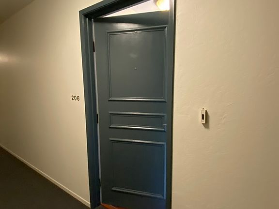 3rd image of 1515 Arch Way #206