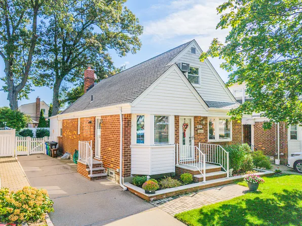 80-37 259th Street image 1 of 20