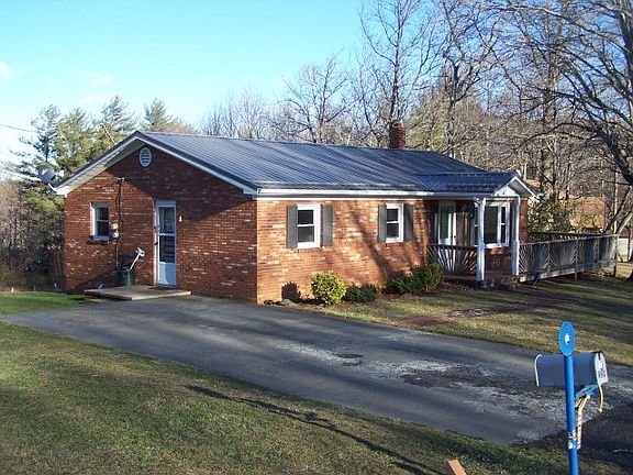 2nd image of 128 Kemp Dr