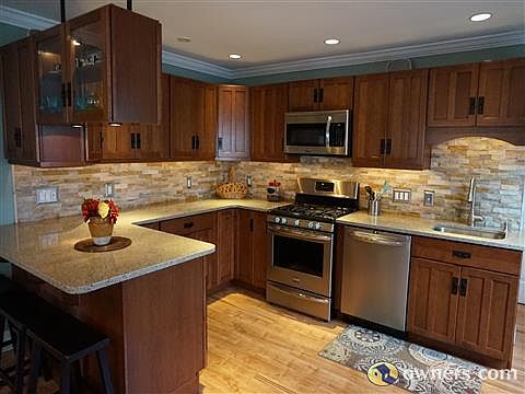 NEW CUSTOM KITCHEN