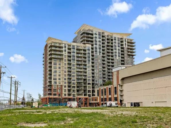 8710 N Horton Rd SW #903, Calgary, AB T2V 0P7