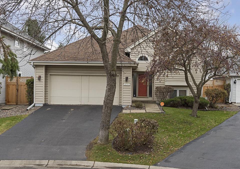 1st image of 15830 17th Ave N