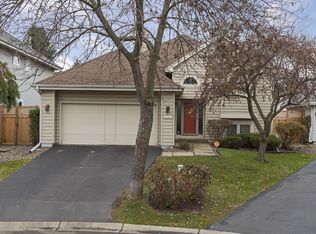 15830 17th Ave N, Plymouth, MN 55447