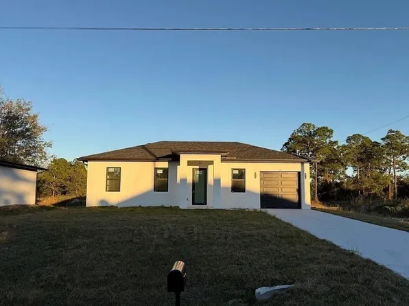 341 Western Ave S, Lehigh Acres, FL 33974