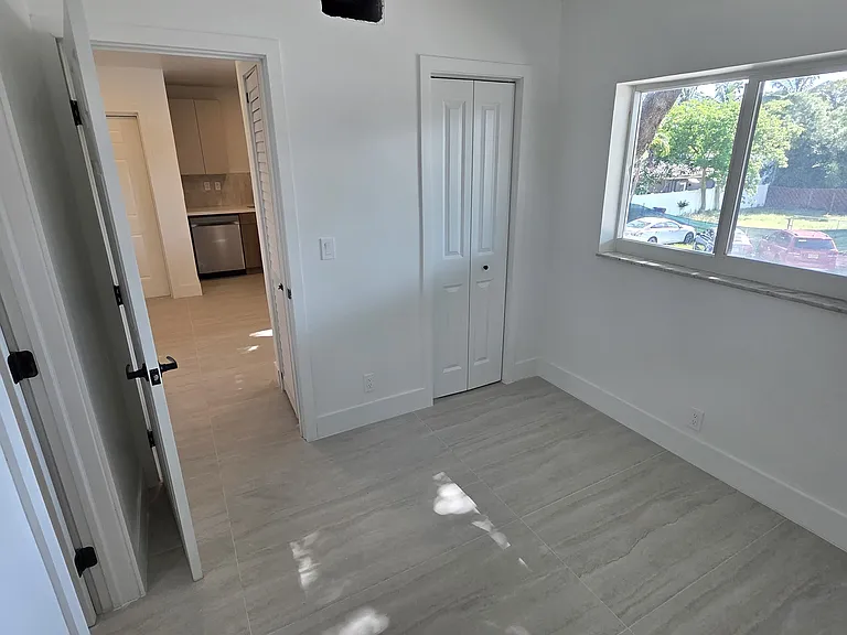 1301 NE 13th Ave #21 — Photo 7