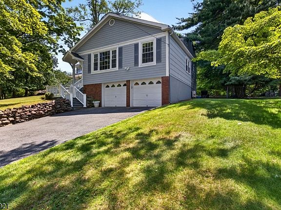 2nd image of 144 Gould Ave