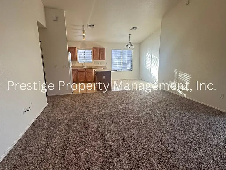 13199 E Alley Spring Dr — Photo 3